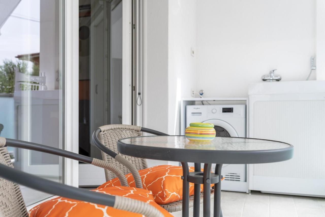 Appartement Louxory Accomodation Cagliari Extérieur photo