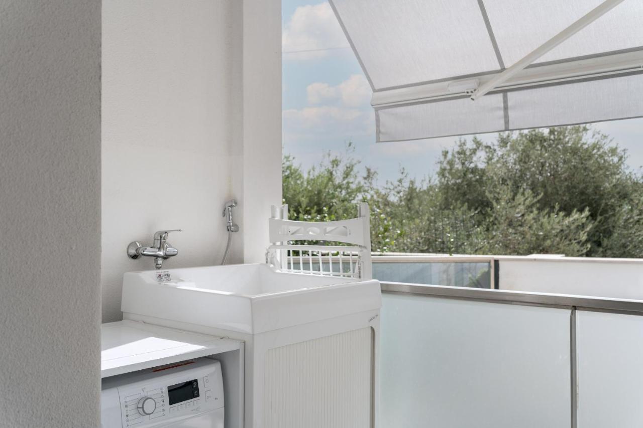Appartement Louxory Accomodation Cagliari Extérieur photo