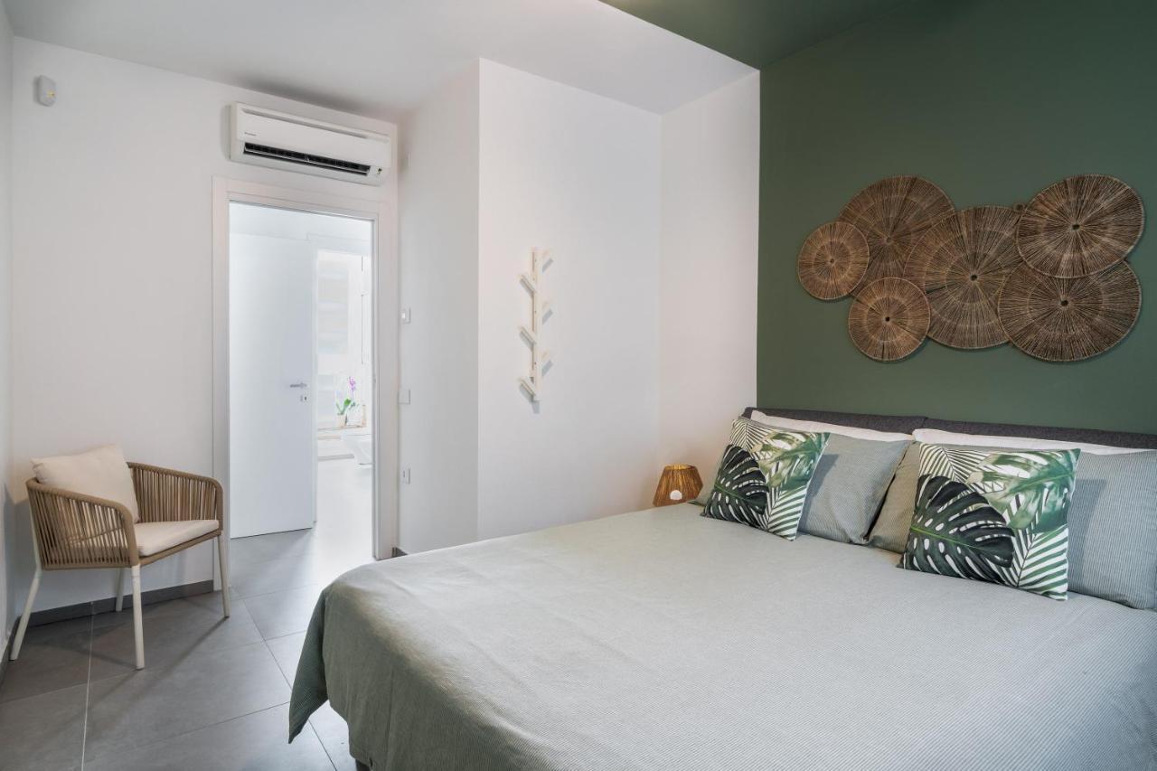 Appartement Louxory Accomodation Cagliari Extérieur photo